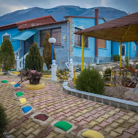 Bujtina Dervishi 民宿 科尔察