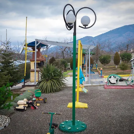 民宿 Bujtina Dervishi *