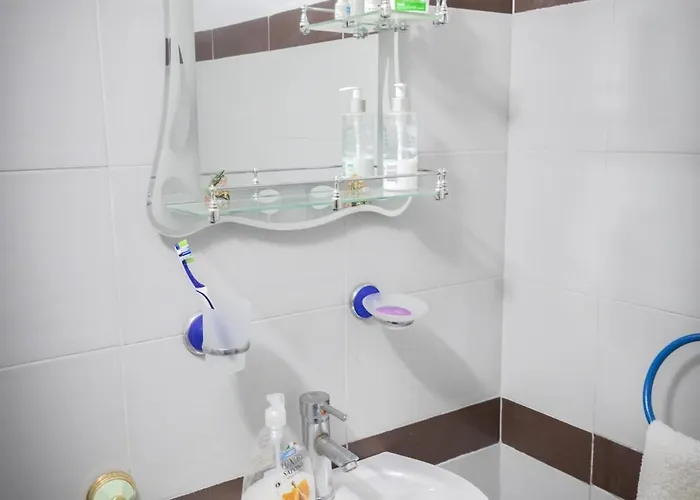 Bujtina Dervishi Homestay *